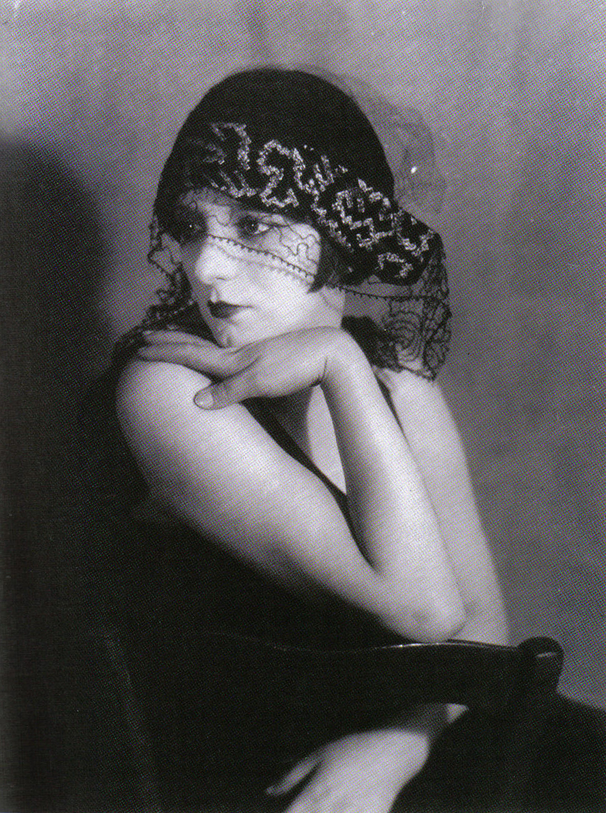 Lee más sobre el artículo Man Ray: yo soy un enigma