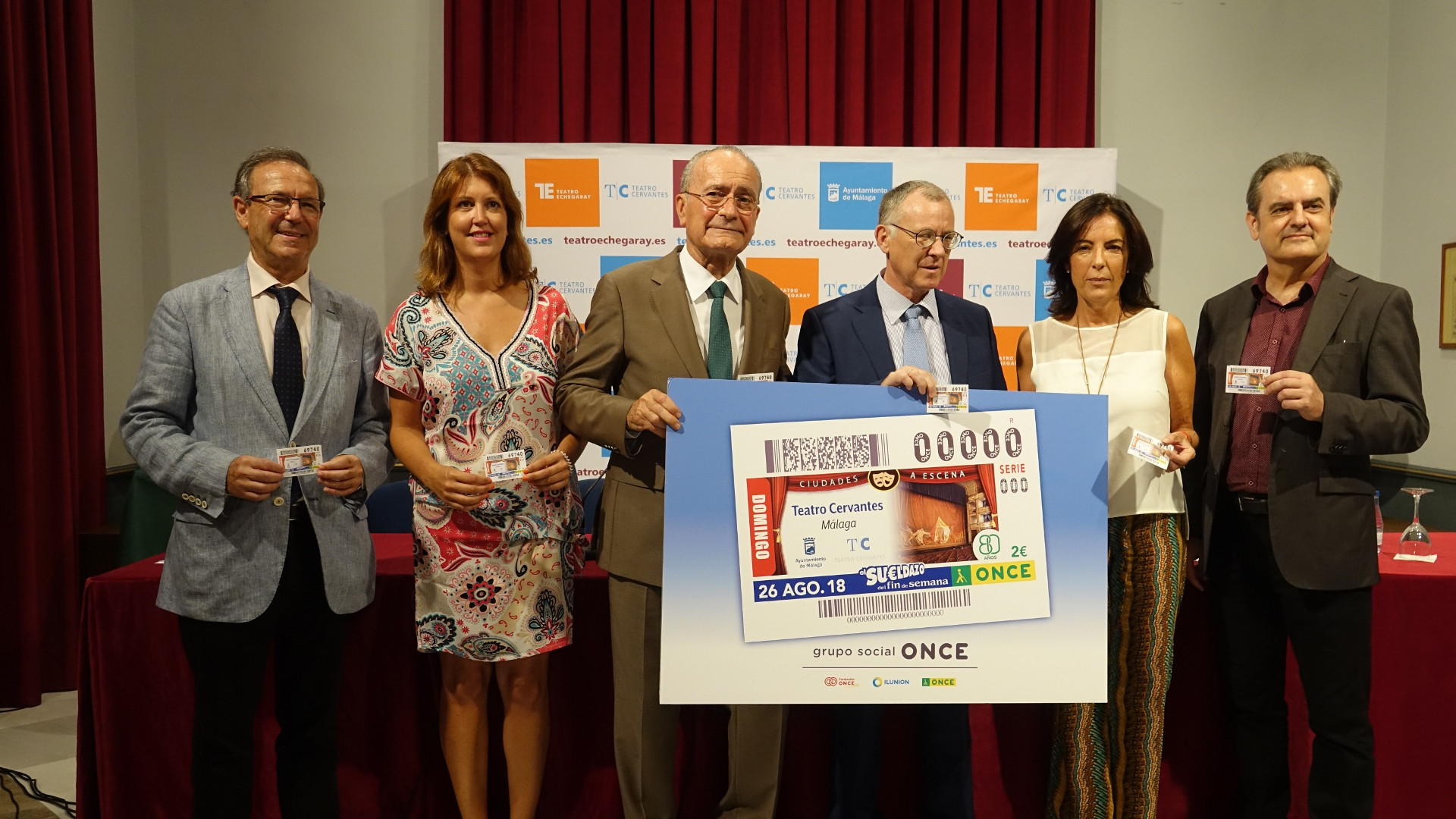 Lee más sobre el artículo La ONCE dedica un cupón al telón de boca de Ferrándiz del Teatro Cervantes