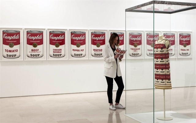 Lee más sobre el artículo ‘Warhol. El arte mecánico’, del Museo Picasso Málaga, mejor exposición del 2018 en España