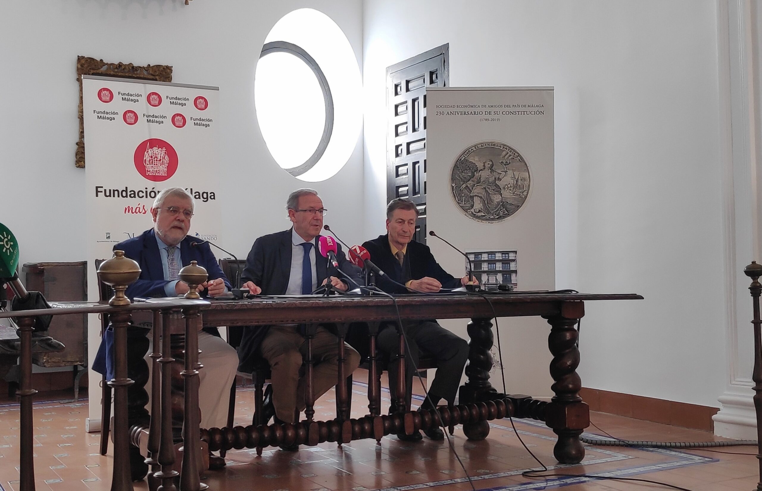Lee más sobre el artículo Los trabajos de Celia López Bravo y José Manuel Gil Márquez, ganadores de los Premios Málaga de Investigación 2019