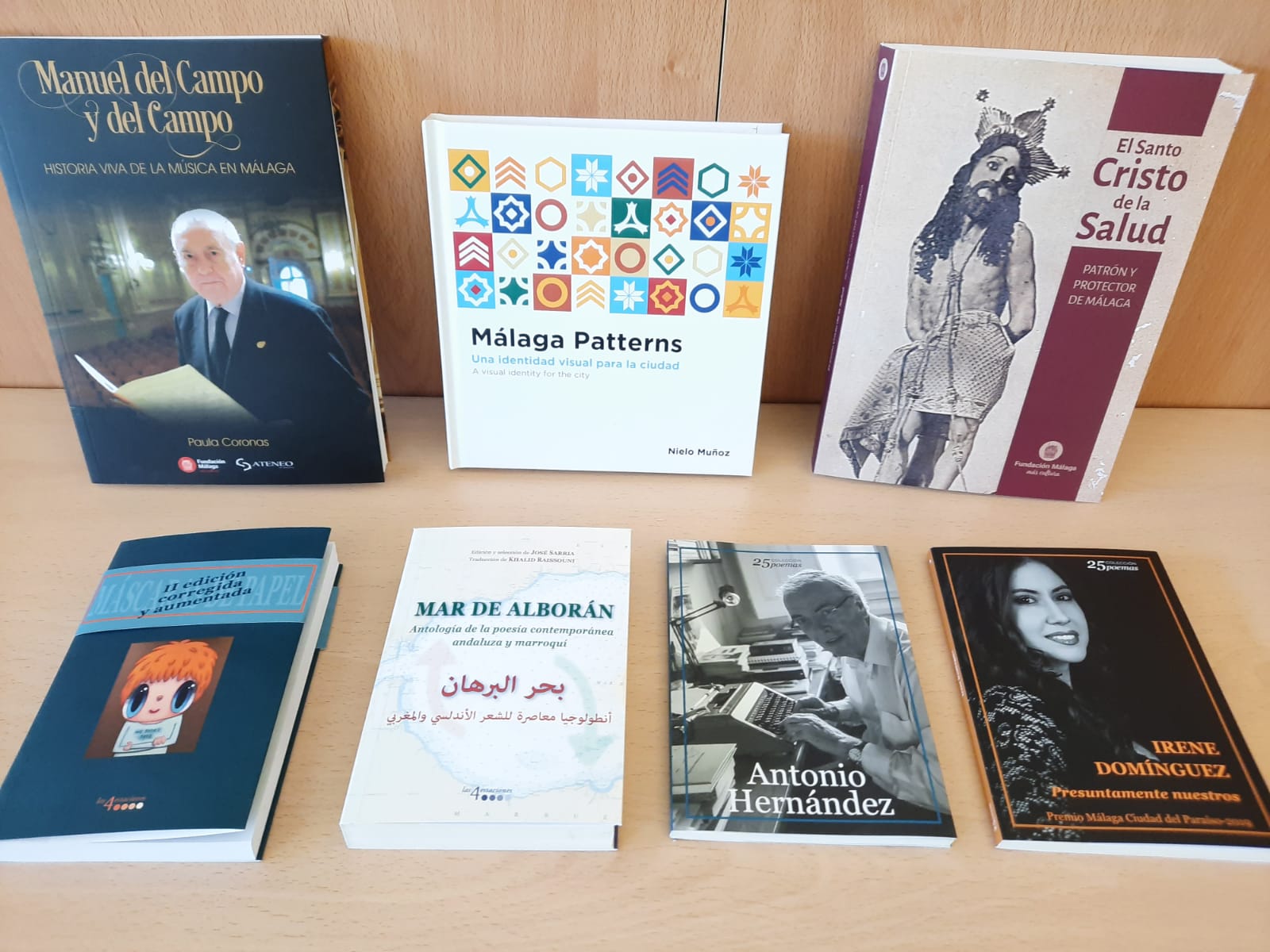 Lee más sobre el artículo Esta Navidad regala cultura: resumen de libros publicados por Fundación Málaga en 2020