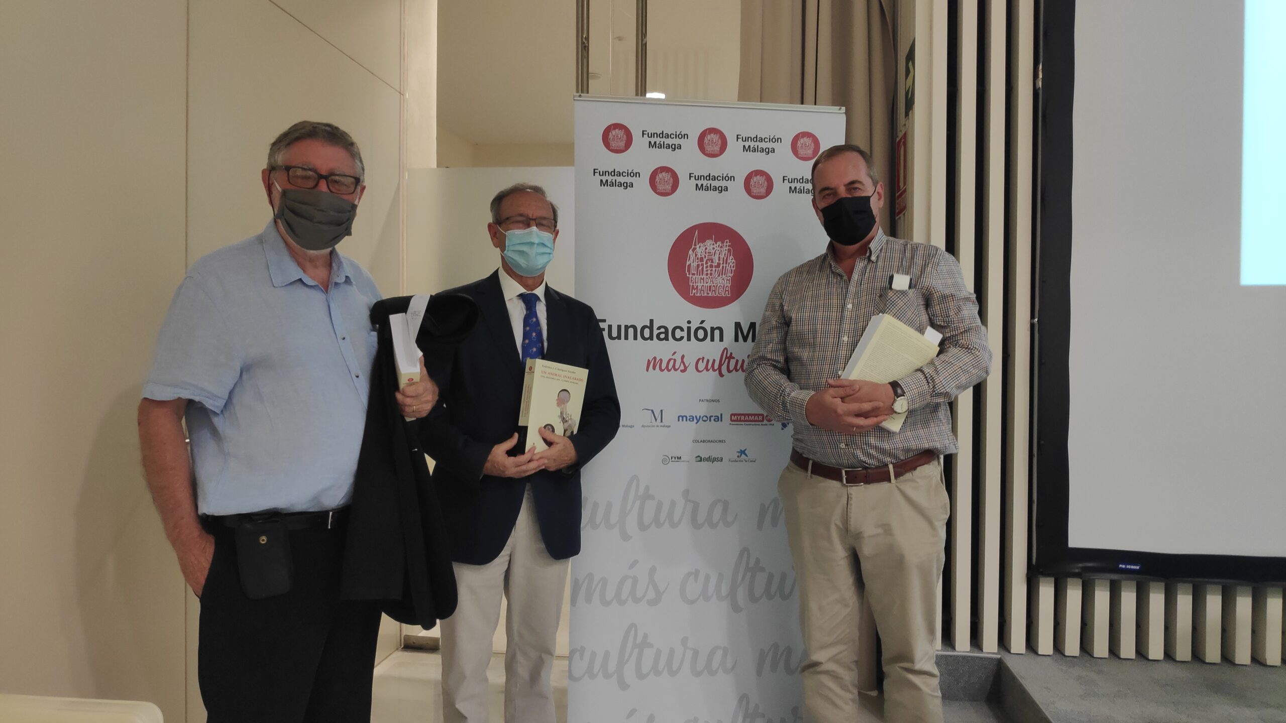 Lee más sobre el artículo Federico J.C.-Soriguer presenta el libro Un animal inacabado. Una historia del cuerpo humano, coeditado por Fundación Málaga y Ediciones del Genal