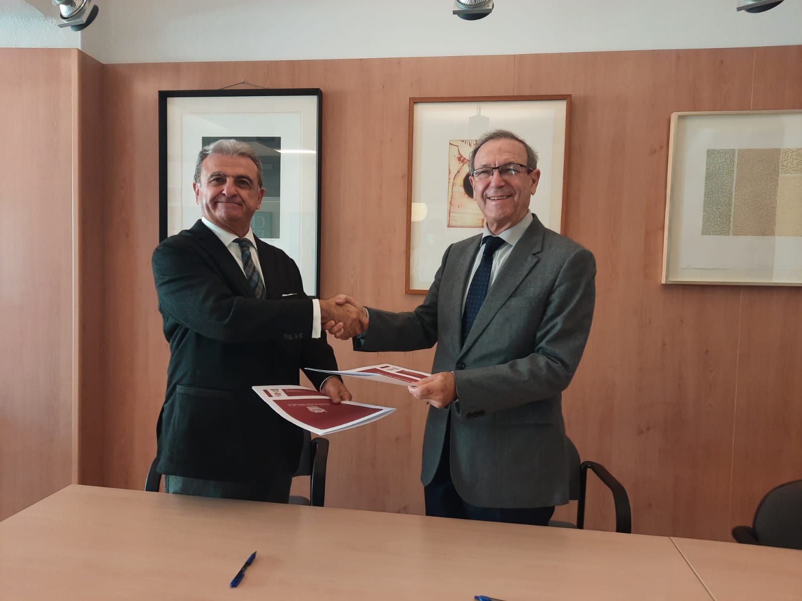 Lee más sobre el artículo Fundación Málaga y el Cuerpo Consular de Málaga se alían para impulsar la cultura