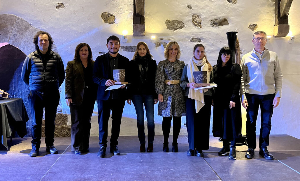 Lee más sobre el artículo Marta Burgos, becada de Fundación Málaga, ganadora en la categoría Master del VIII edición de becas Igartza (País Vasco)